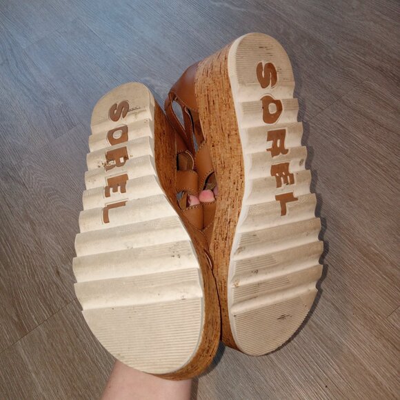 GREAT 8 Brown Gladiator Platform Sandal - Picture 6 of 6